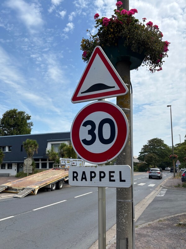 Zone-30-Rappel